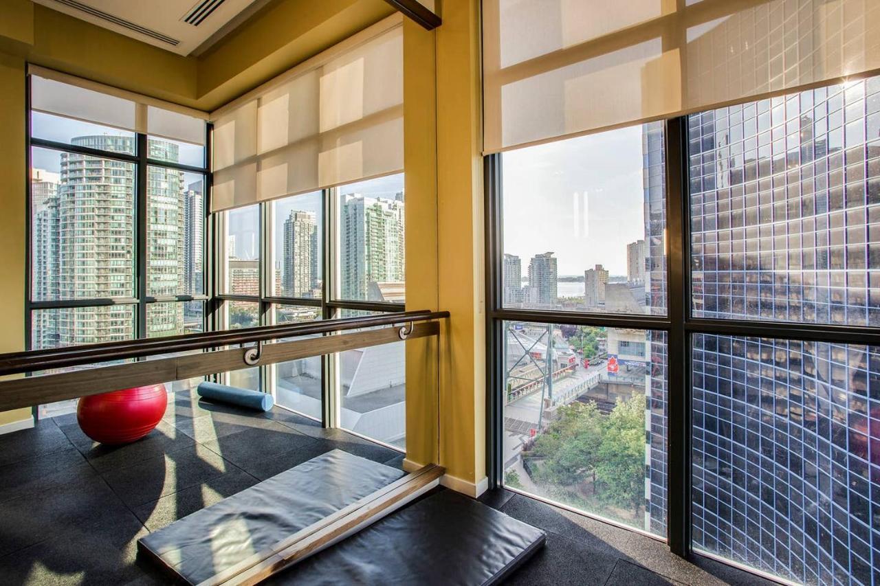 Luxury Adventure Cn Tower/Mtcc/Scotiabank Arena Apartment Торонто Екстериор снимка