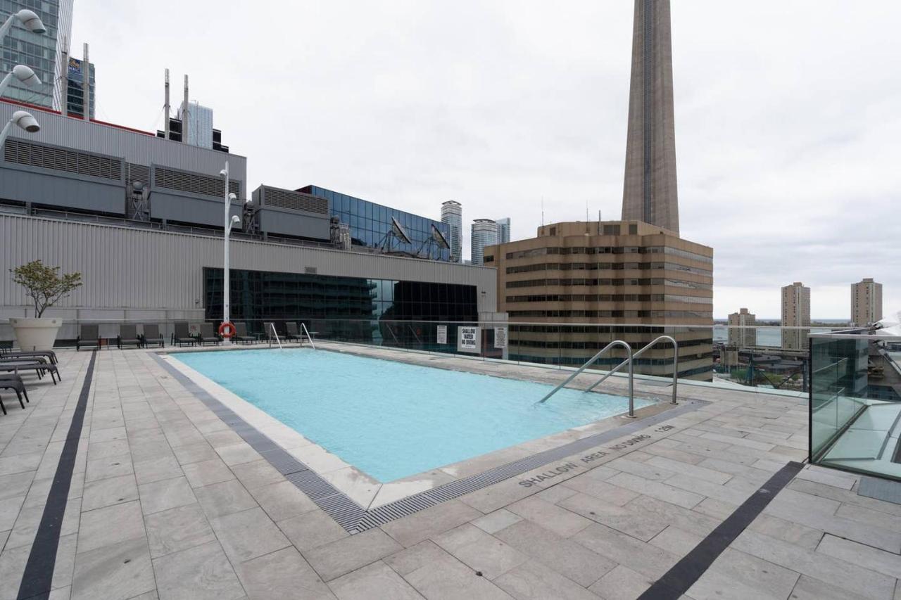 Luxury Adventure Cn Tower/Mtcc/Scotiabank Arena Apartment Торонто Екстериор снимка